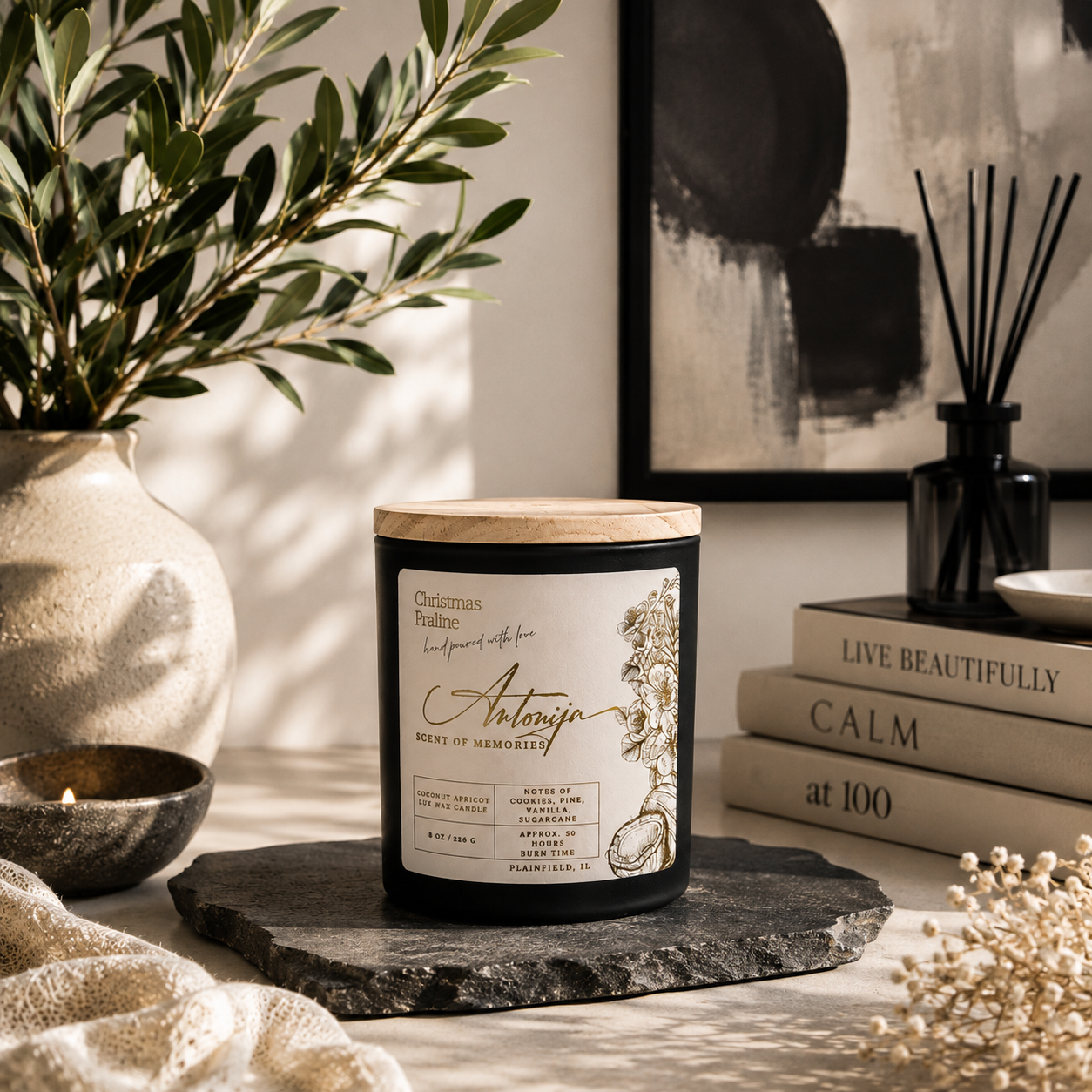 CHRISTMAS PRALINE Candle