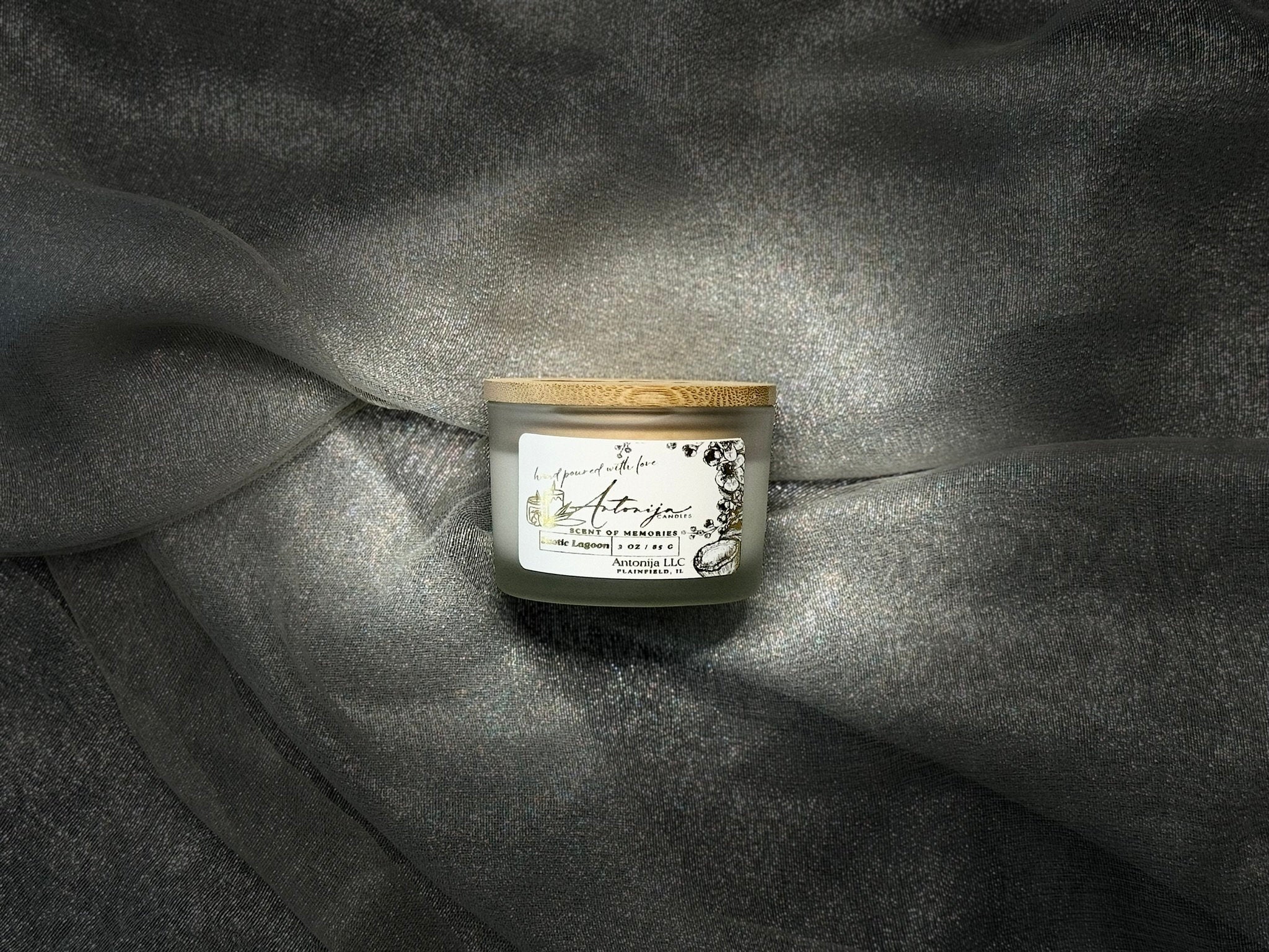 EXOTIC LAGOON - Petite Candle - 3oz