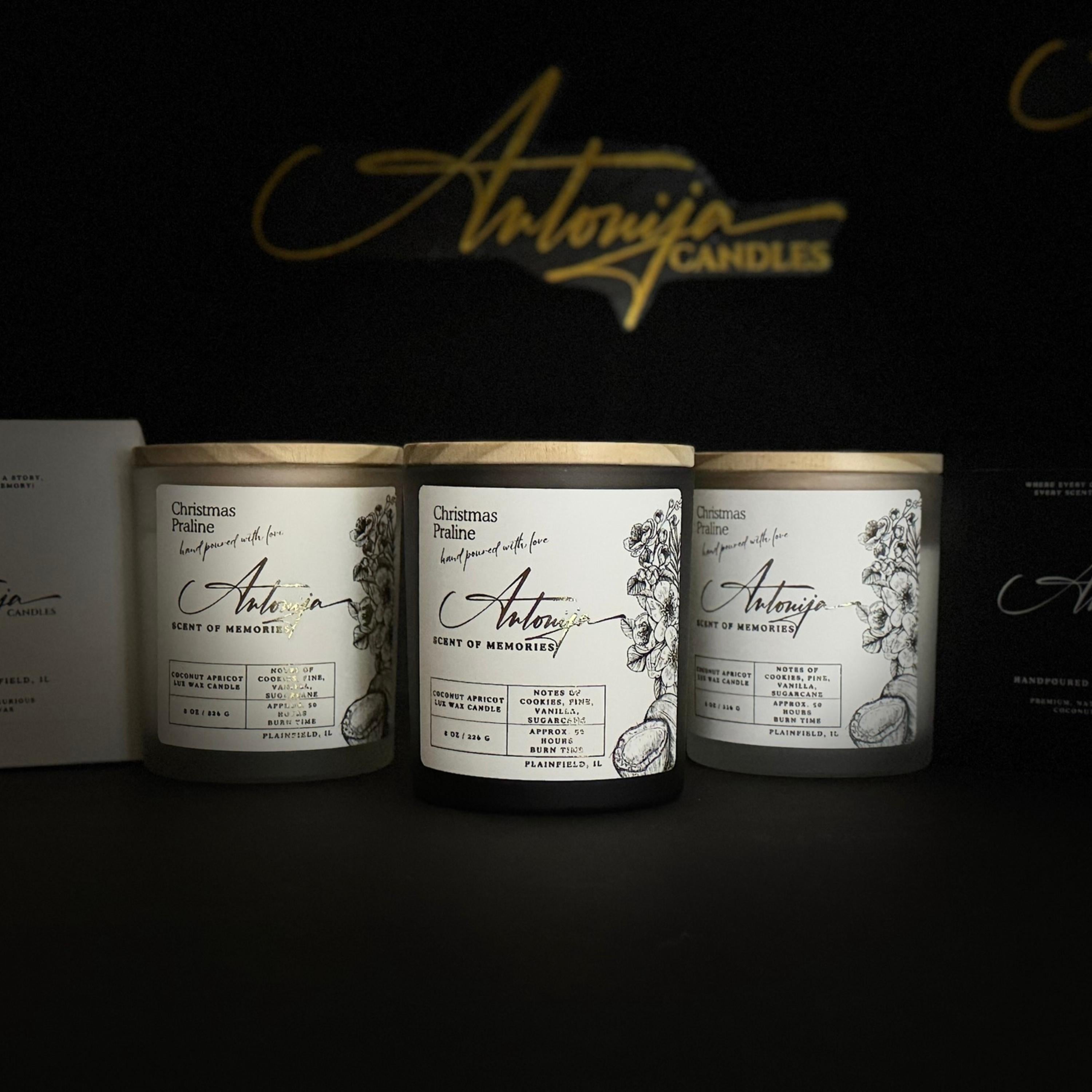 CHRISTMAS PRALINE Candle